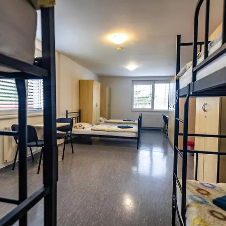 بيت شباب Hostel Velenje فيلينيه