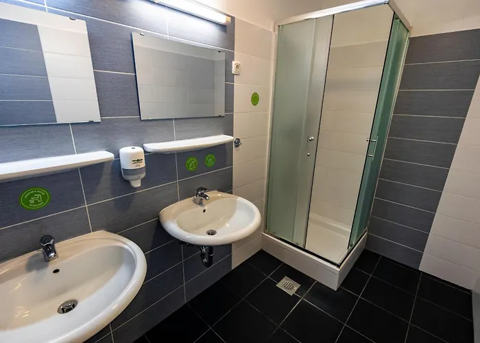 Hostel Velenje 호스텔