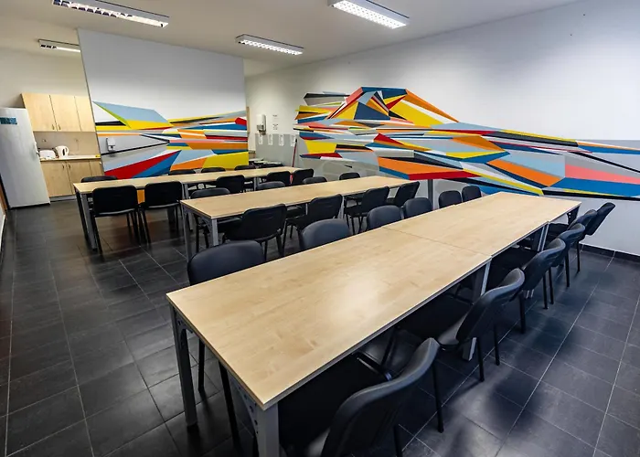 Hostel Velenje * 벨레니에